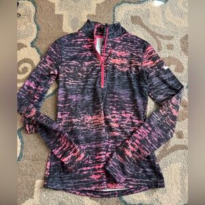 Women’s Nike dry-fit top size medium